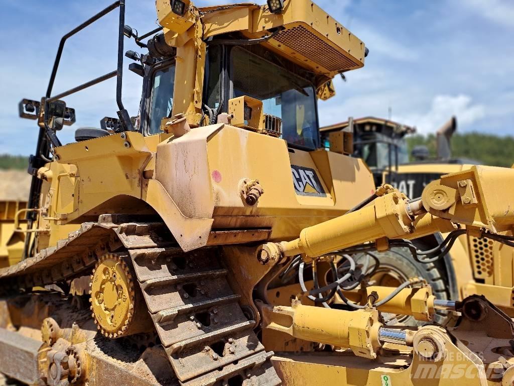 CAT D 8 T Crawler dozers