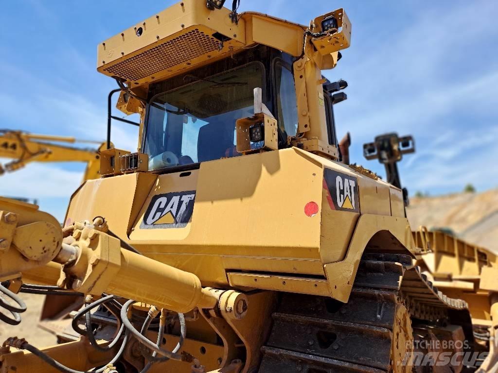 CAT D 8 T Crawler dozers