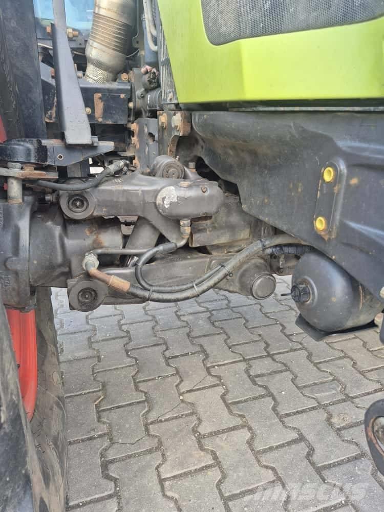 CLAAS Arion 530 Tractors