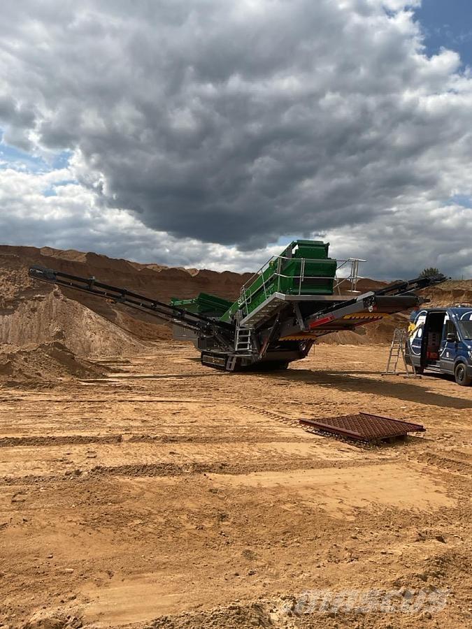 McCloskey S110 Screeners