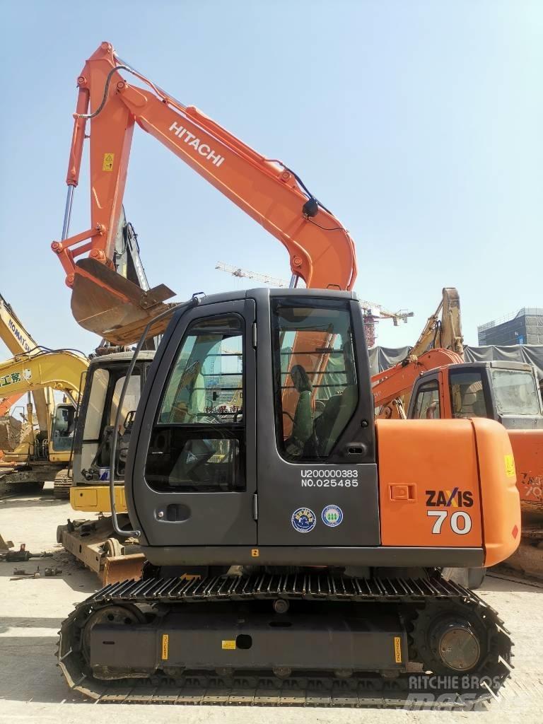 Hitachi ZX 70 Crawler excavators