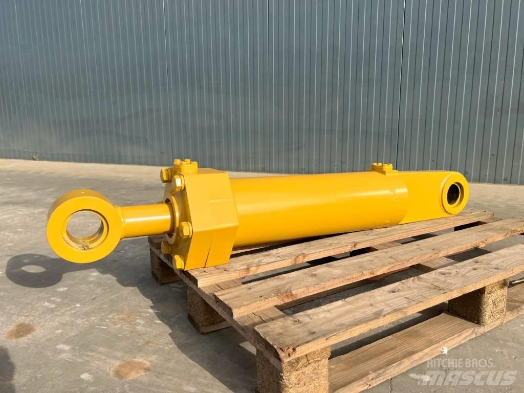 CAT D8 Cylinder Other components