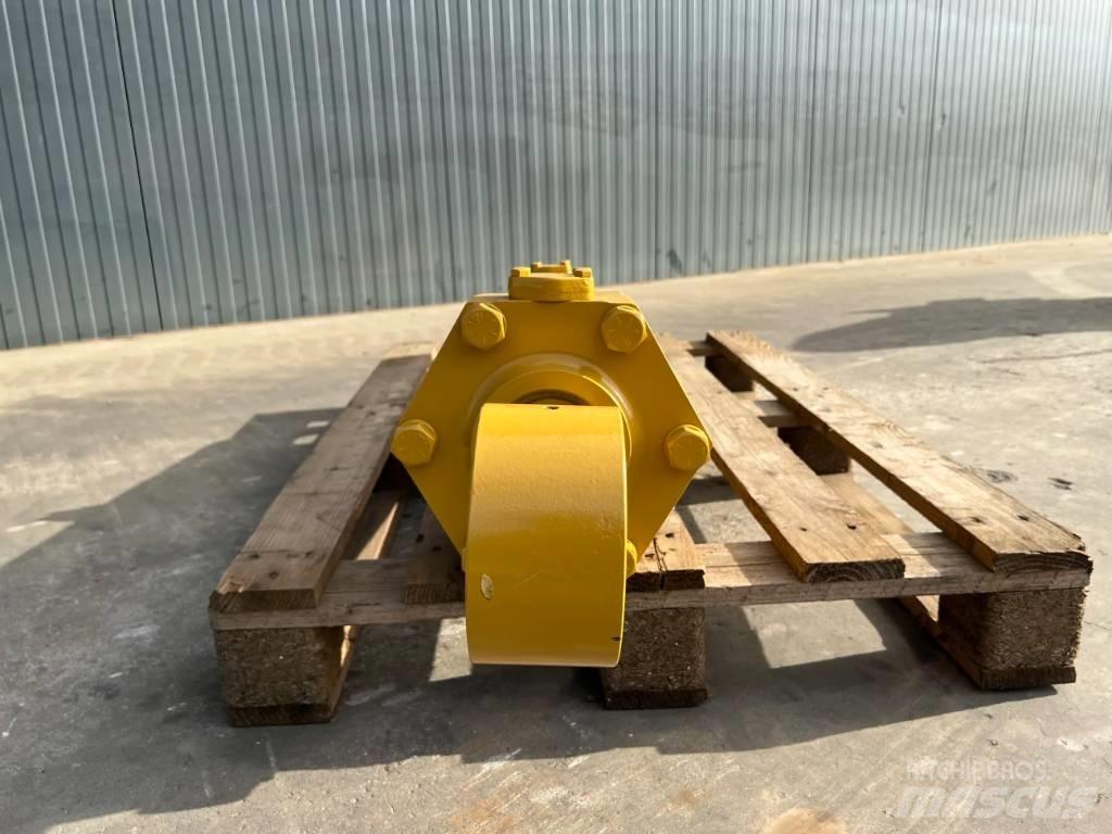 CAT D8 Cylinder Other components