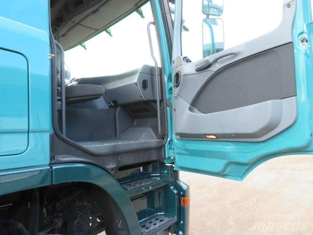 Mercedes-Benz 6X4 Timber trucks
