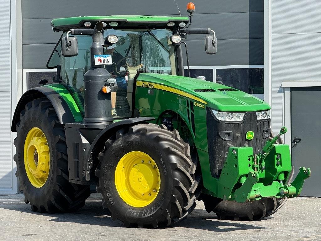 John Deere 8400 R Tractors
