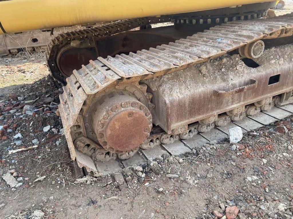 CAT 329D Long reach excavators