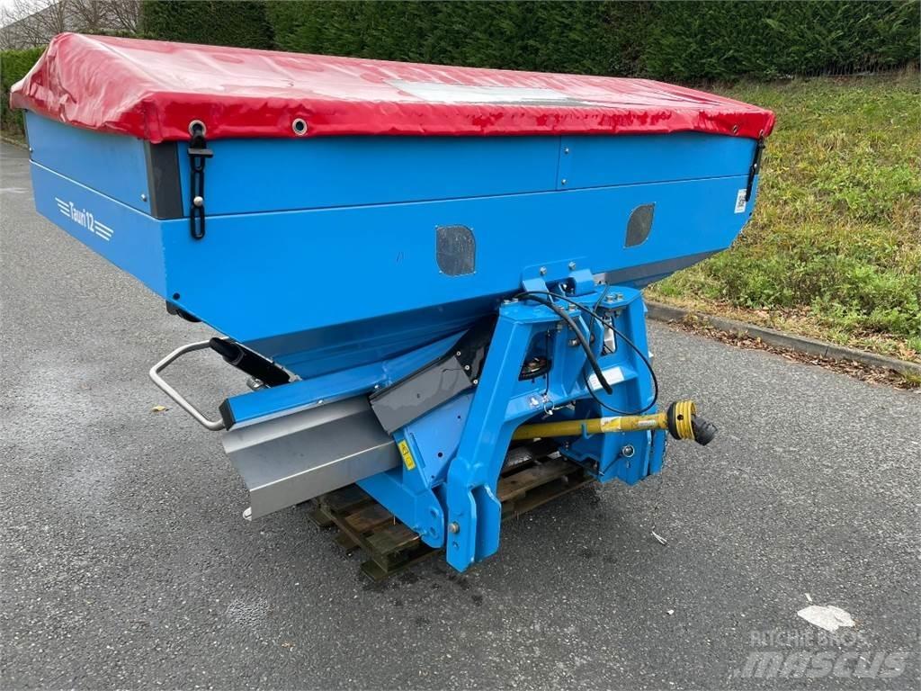 Lemken Tauri 12 Mineral spreaders