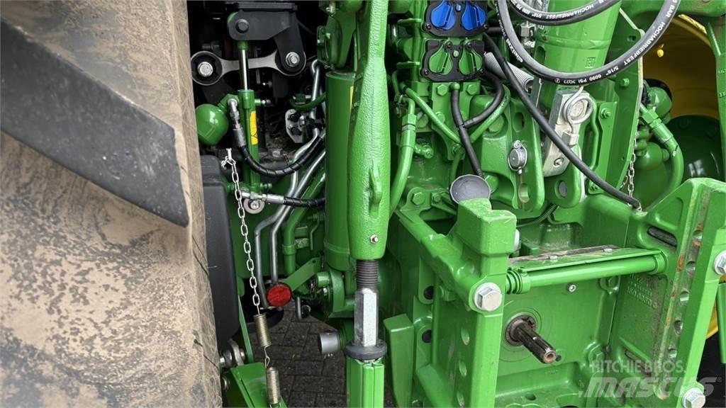 John Deere 6R215 Tractors