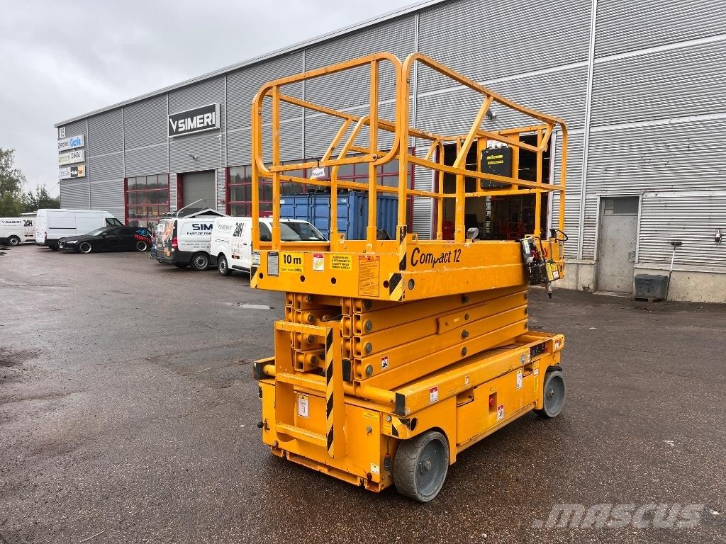 Haulotte Compact 12 Scissor lifts