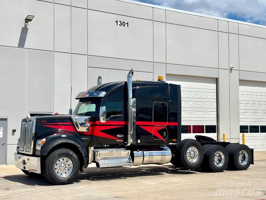 Kenworth W 990 Prime Movers