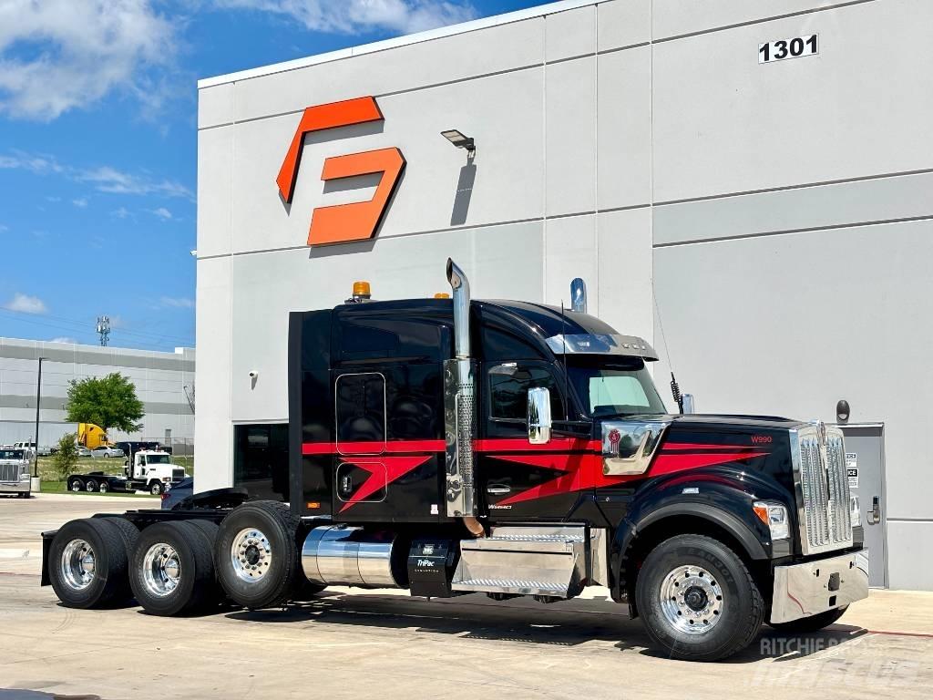 Kenworth W 990 Prime Movers