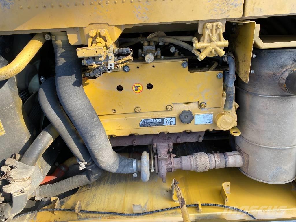 CAT 320 D Crawler excavators