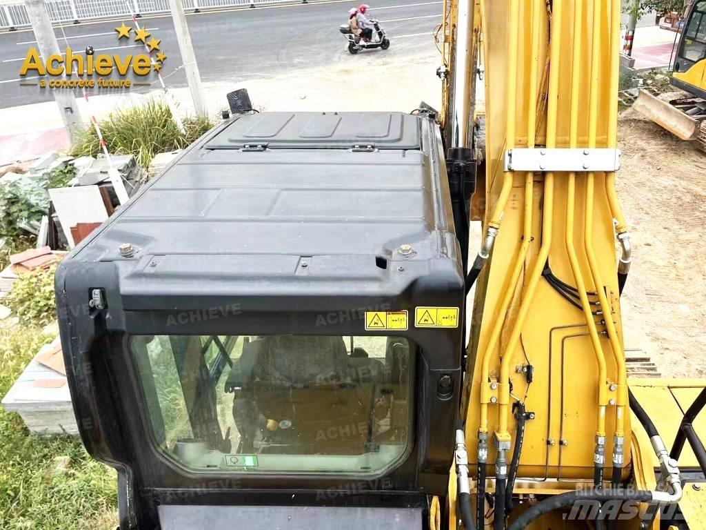 CAT 320 Crawler excavators