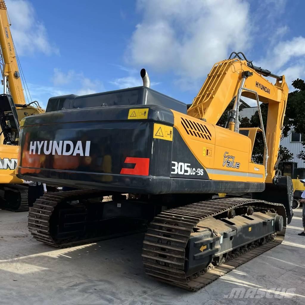 Hyundai 305 LC-9T Crawler excavators
