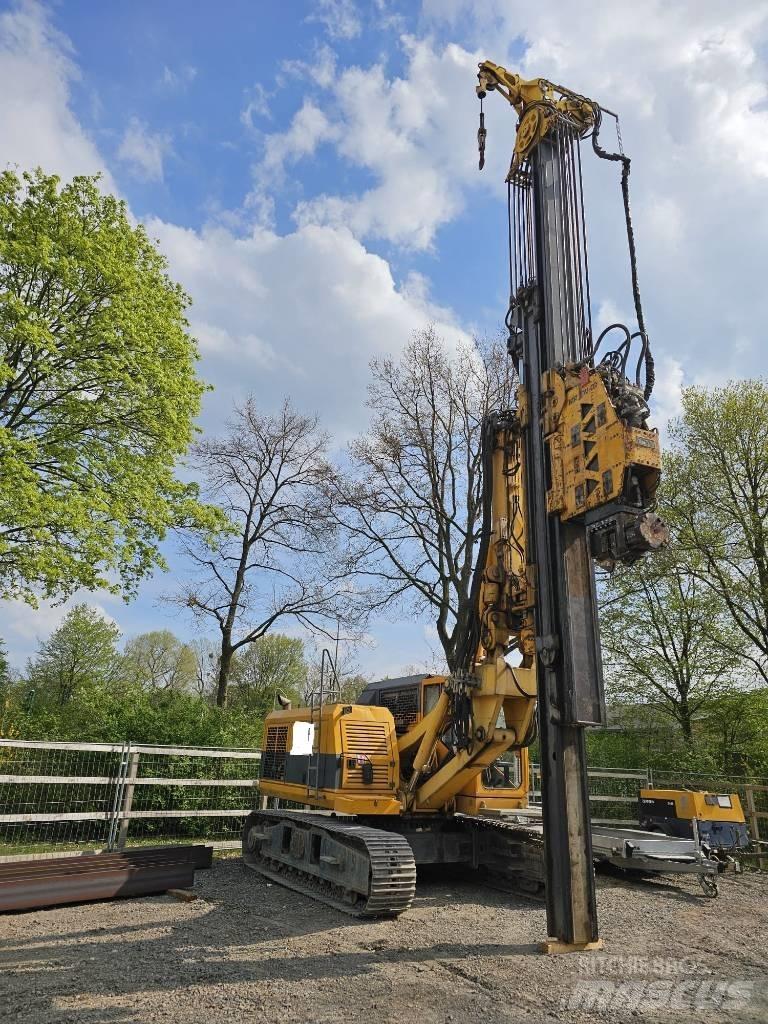 RTG BAUER RG 14 Vibratory pile drivers