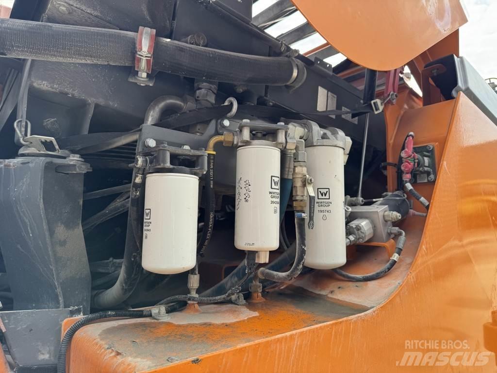 Wirtgen W 100 FI Asphalt cold milling machines