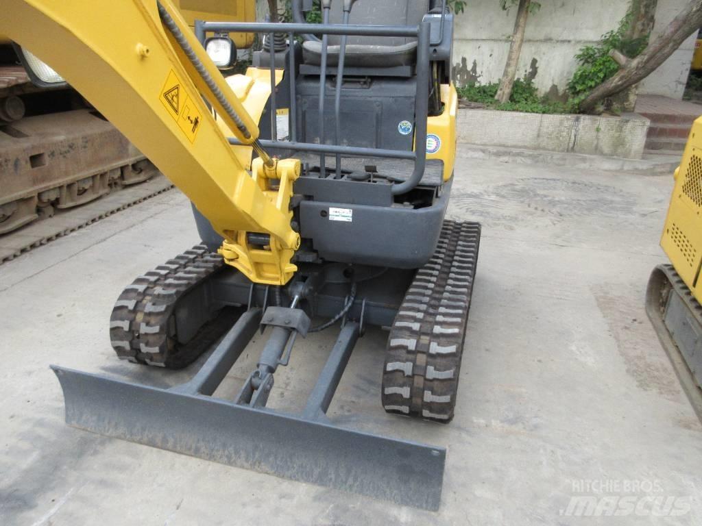 Komatsu PC 18 Mini excavators < 7t (Mini diggers)