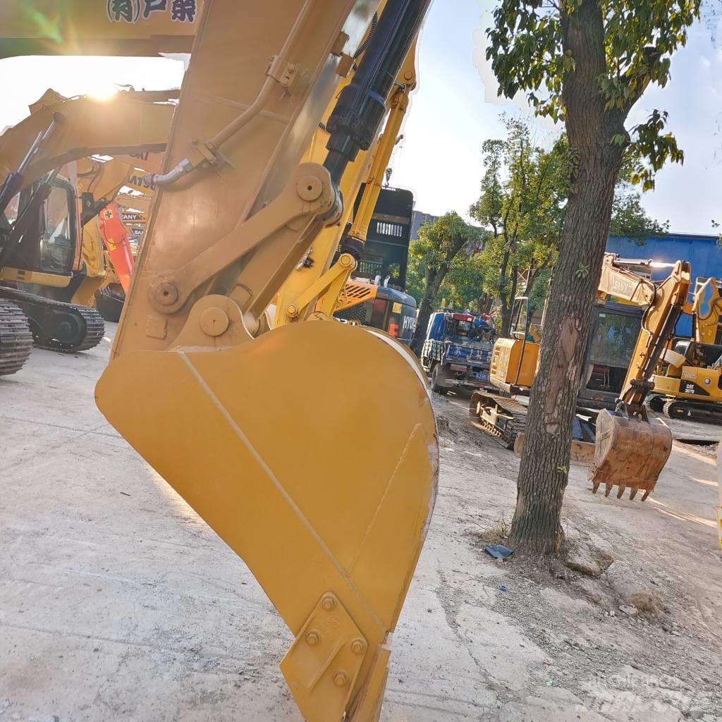 CAT 320 D Crawler excavators