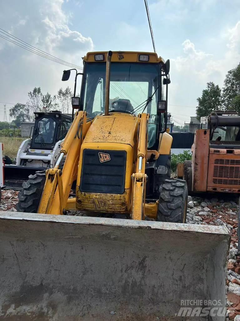 JCB 3 CX Backhoe