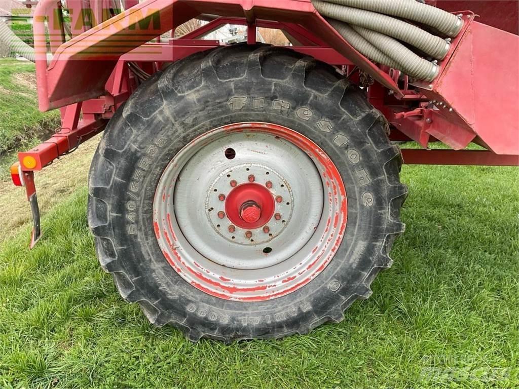 Rauch AGT Mineral spreaders