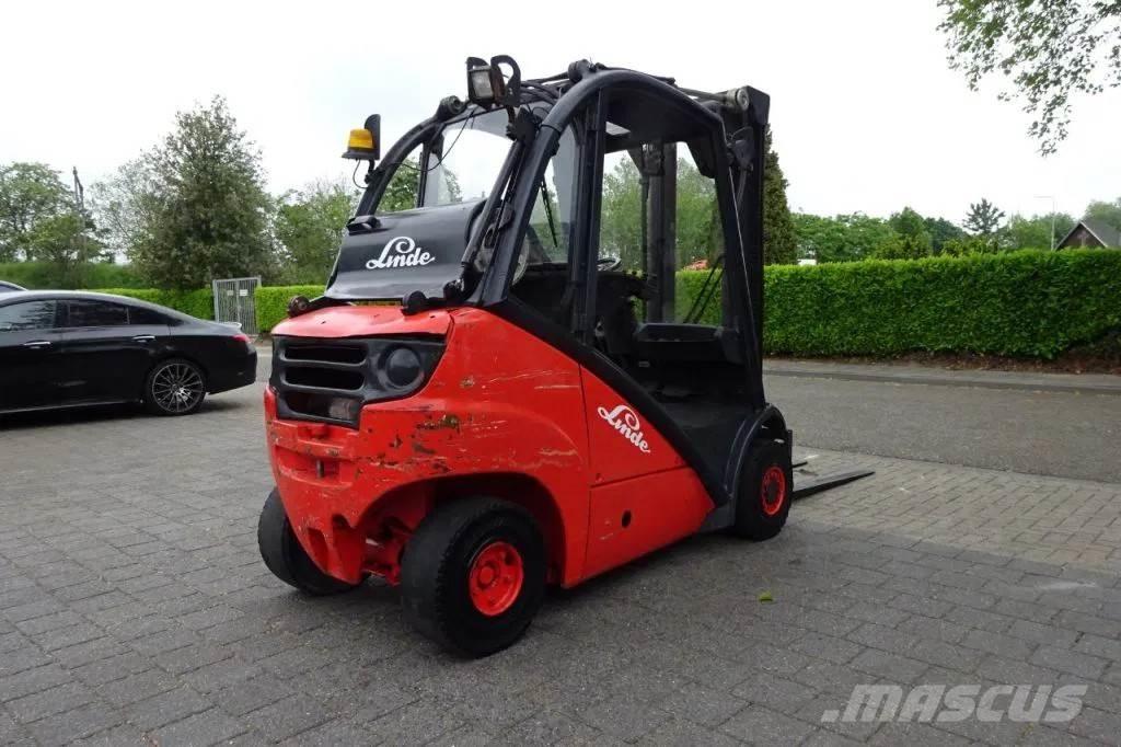Linde H25 Heftruck LPG trucks