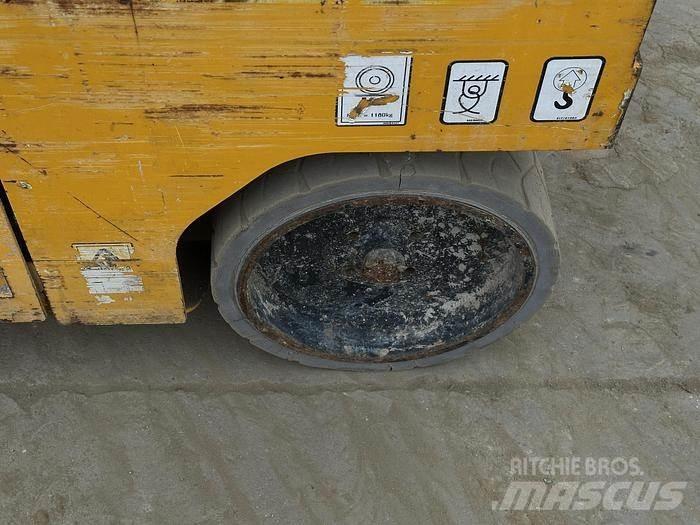 JCB S3246E Other lifts and platforms