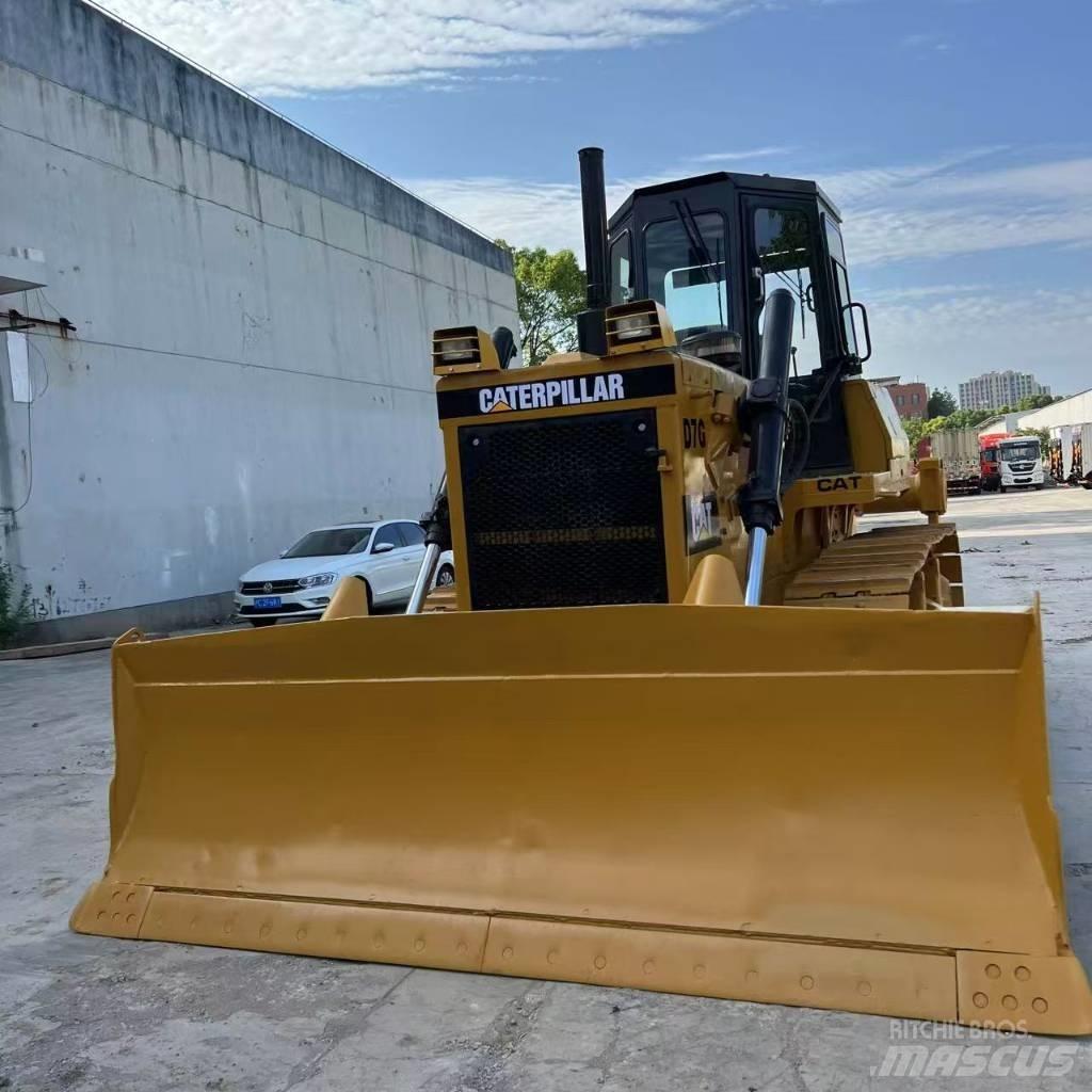 CAT D 7 G Graders