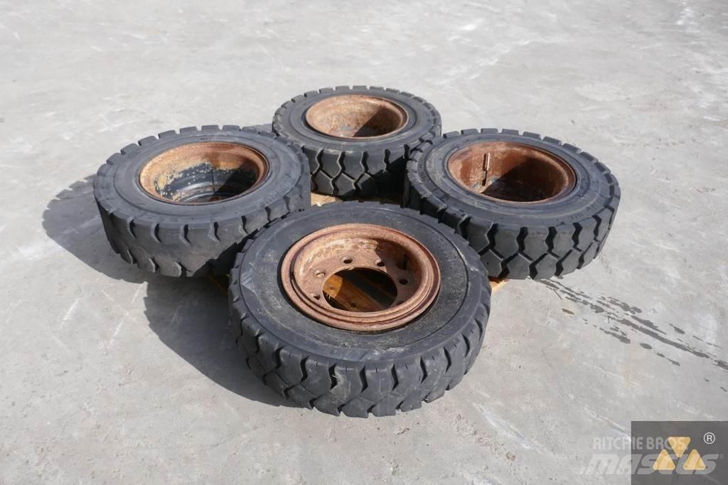 Trelleborg 7.50-15 Tyres, wheels and rims