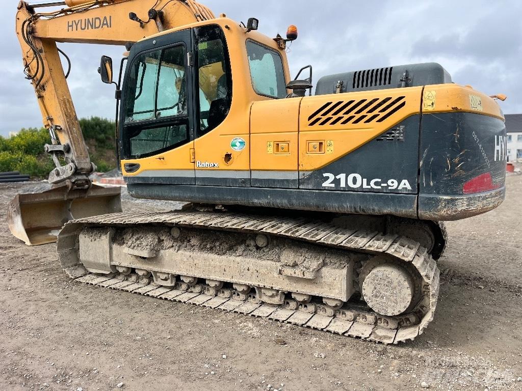 Hyundai Robex 210–9 Crawler excavators