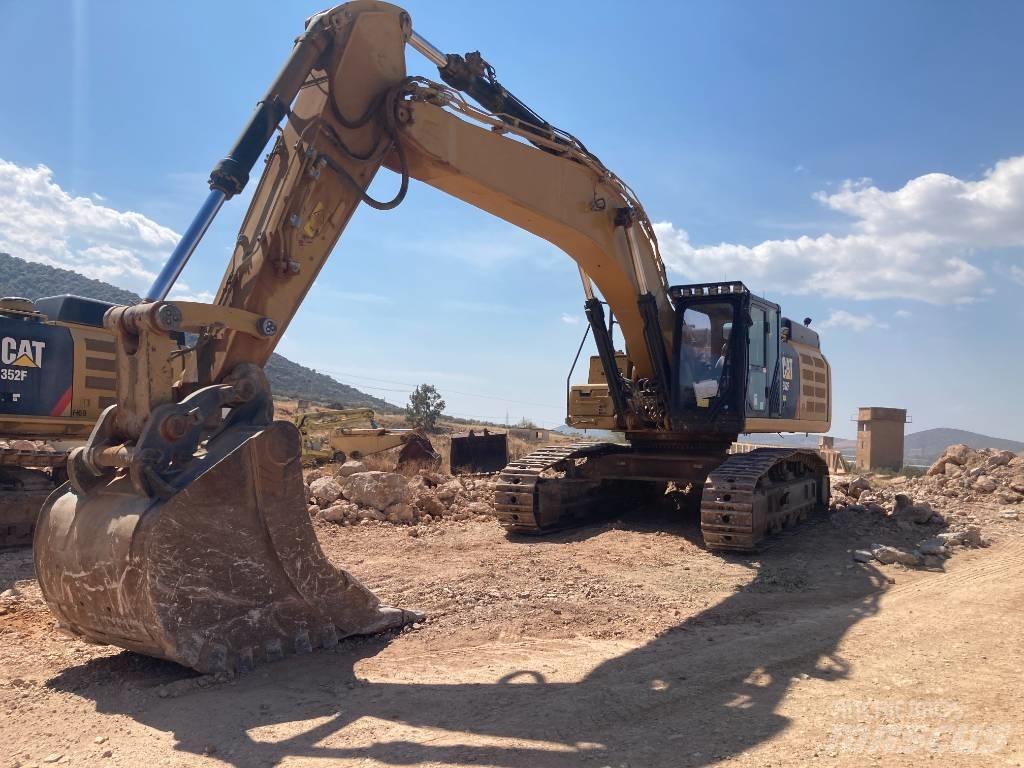 CAT 352 F Crawler excavators