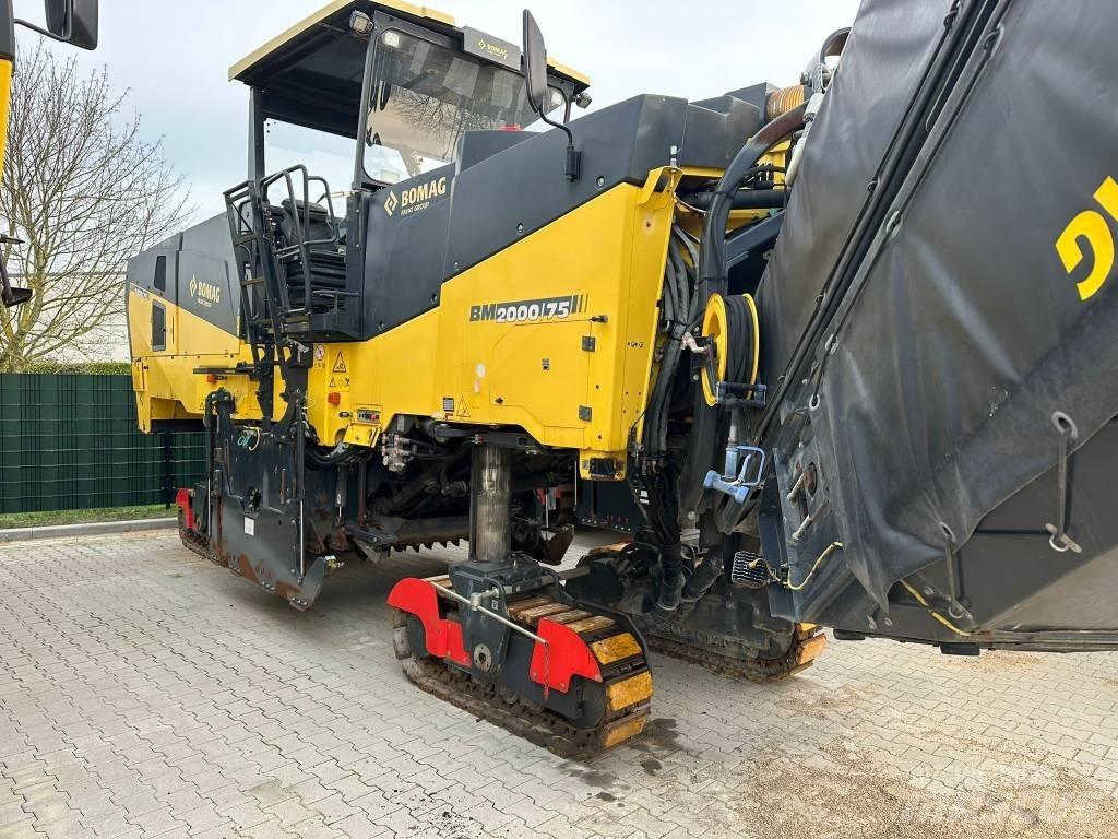 Bomag BM 2000/75 Asphalt cold milling machines