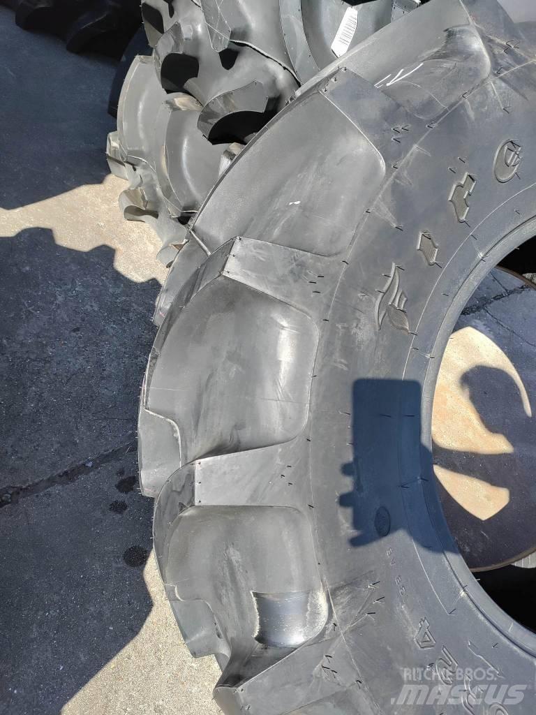 Firestone 480/70R24 Tyres, wheels and rims
