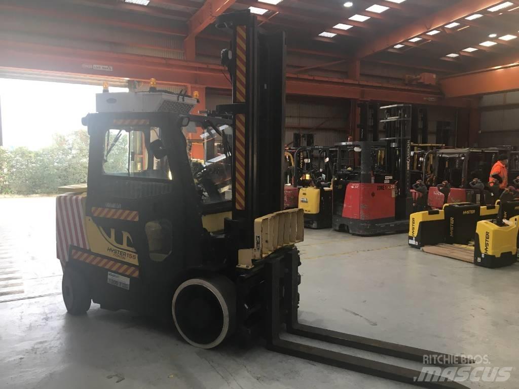 Hyster S155FT Diesel trucks