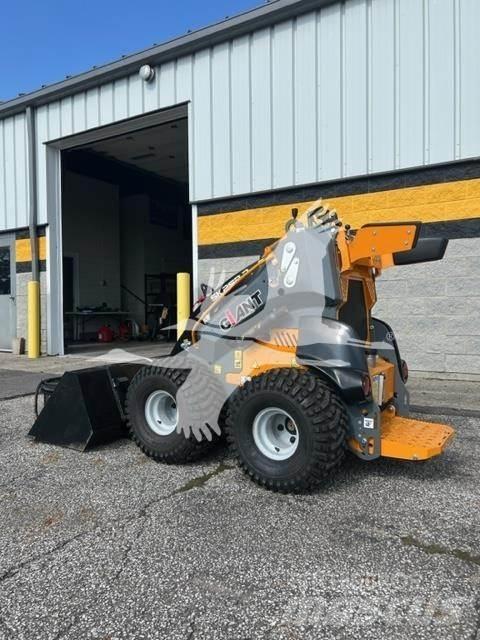 GiANT SK252D Skid steer loaders