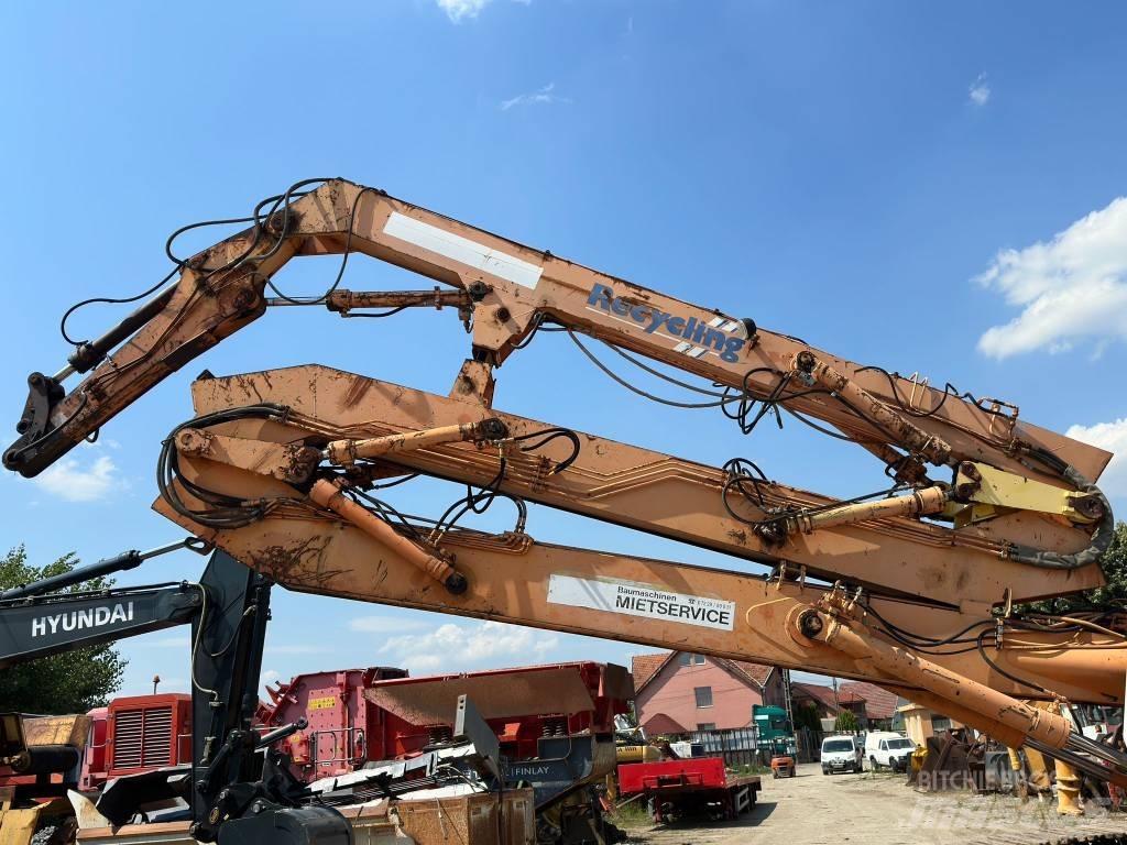 Nobas UB1236 Demolition excavators