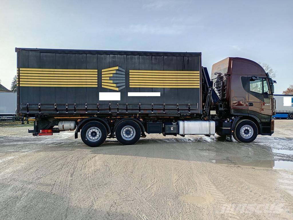 Iveco AS260S42Y/FS Curtain sider trucks