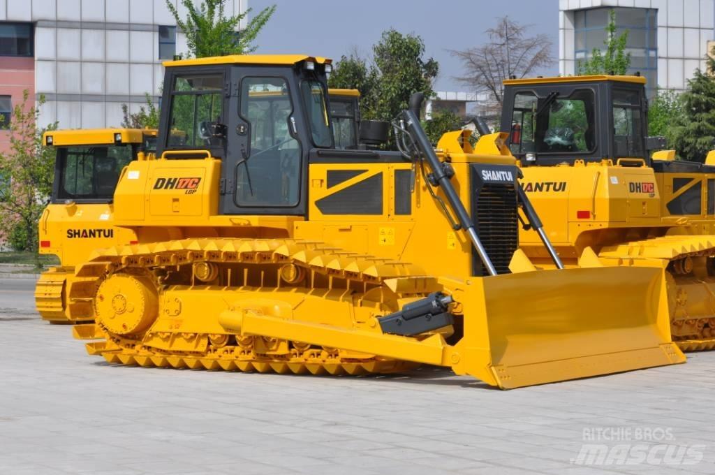 Shantui DH17 Crawler dozers
