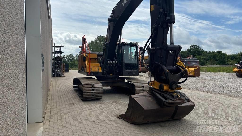 Volvo EC250EL Crawler excavators