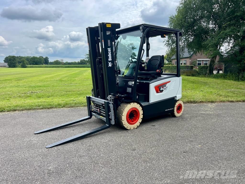 Bobcat B 25 X-7 Plus Electric forklift trucks