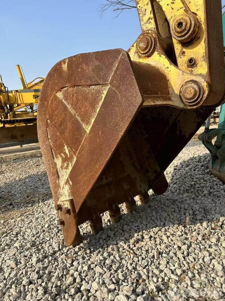 Komatsu PC70 Crawler excavators