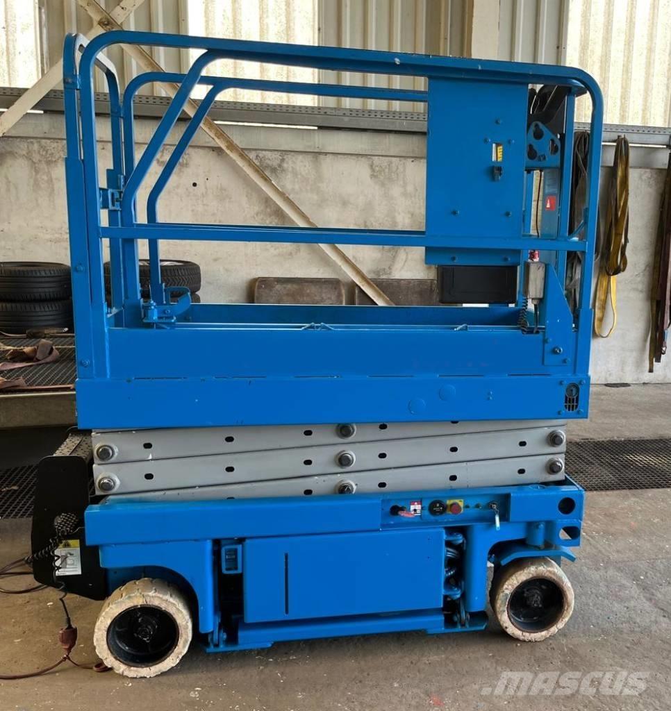 Genie 1930 Scissor lifts