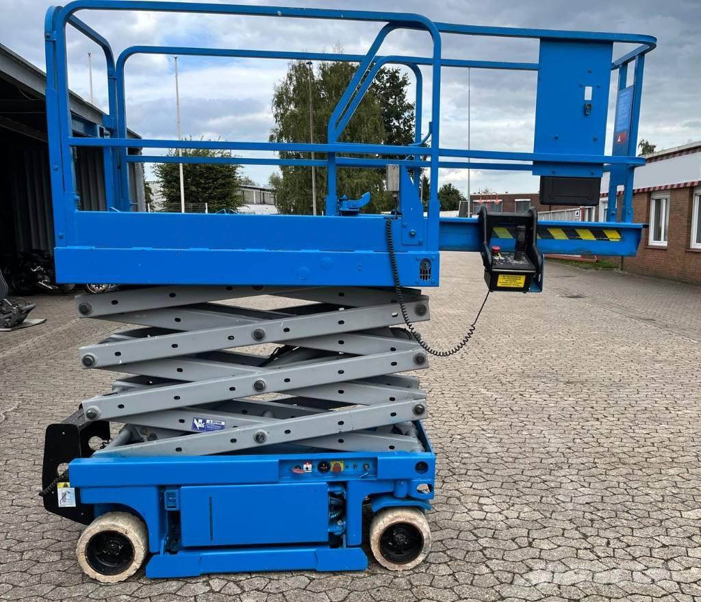 Genie 1930 Scissor lifts