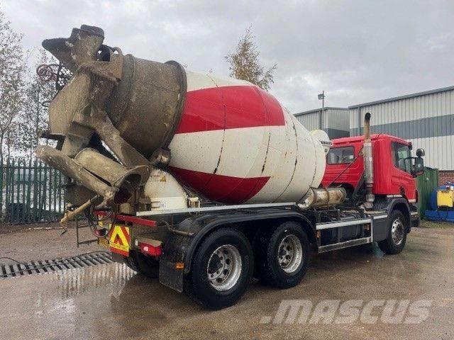 Scania P 320 Concrete trucks