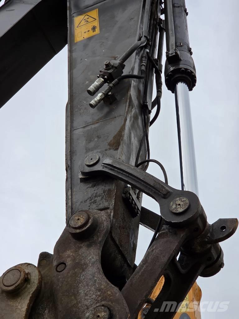 Volvo EC220EL Crawler excavators