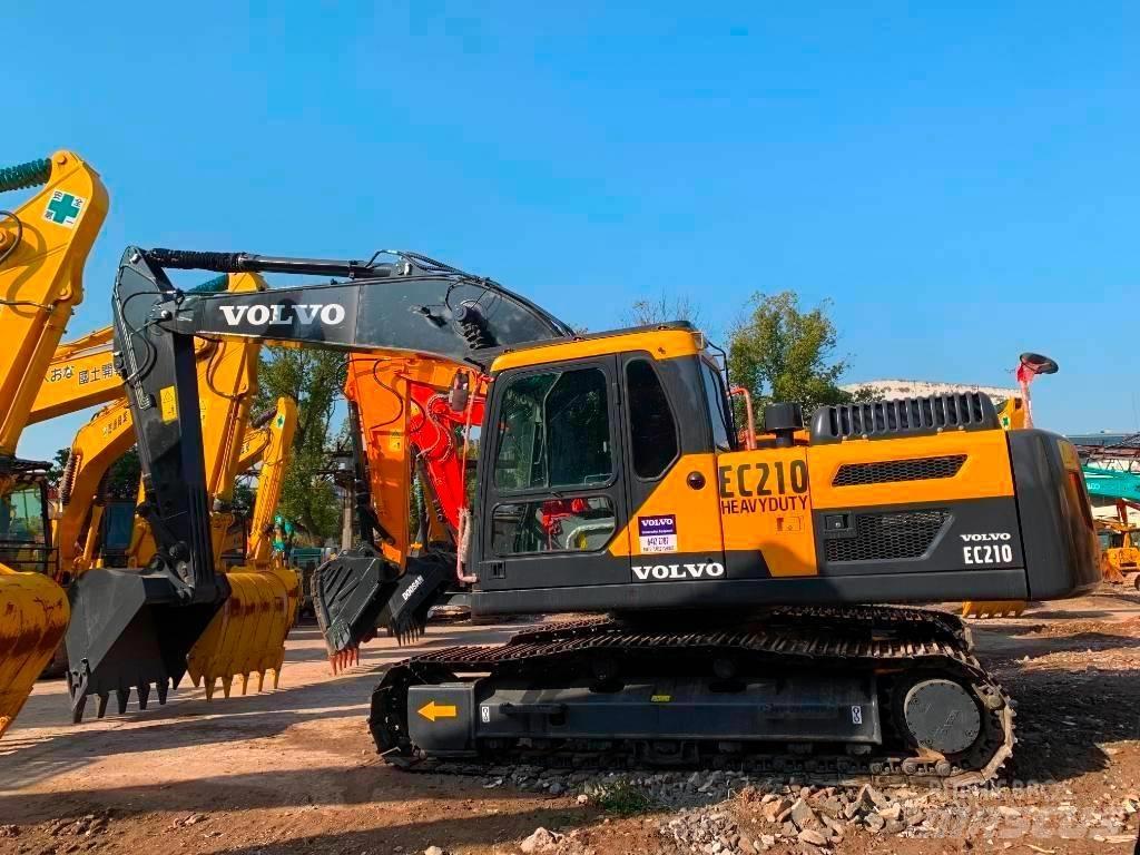 Volvo EC 210 Crawler excavators