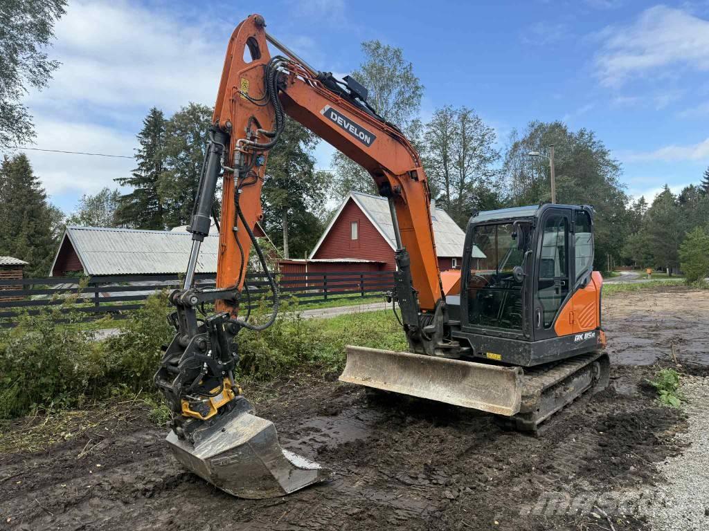 Develon DX 85 R-7 Mini excavators  7t - 12t