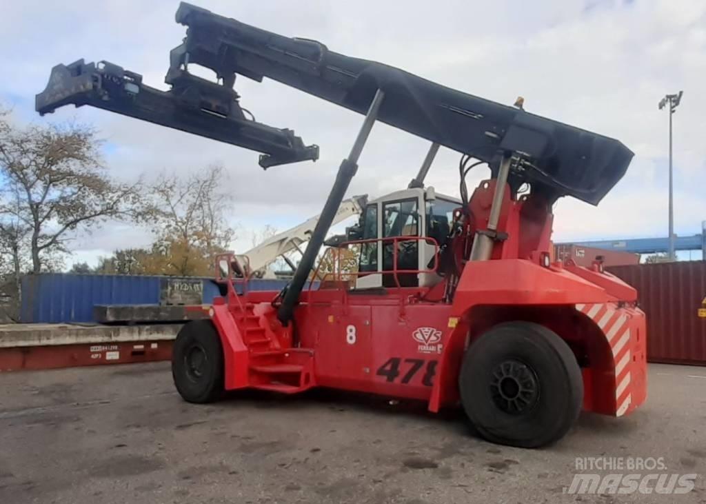 CVS Ferrari F478.6S Reach stackers
