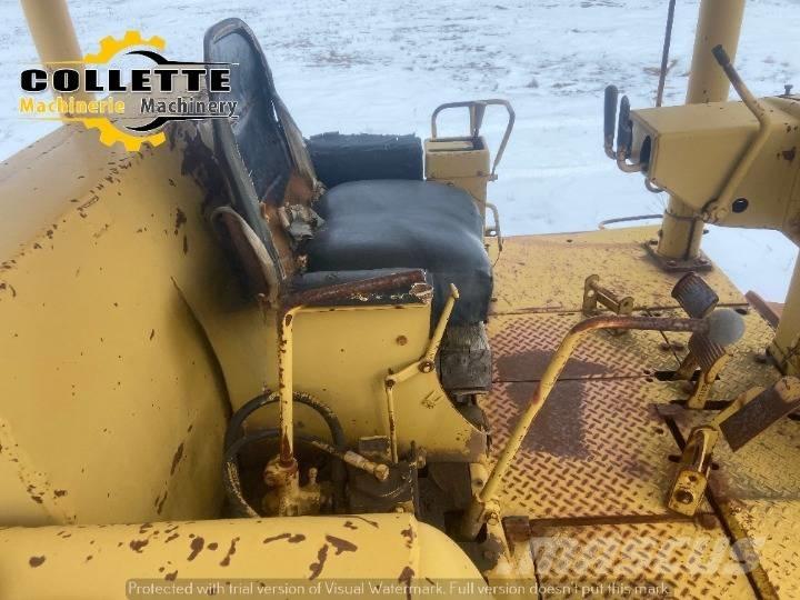 CAT D8H Crawler dozers