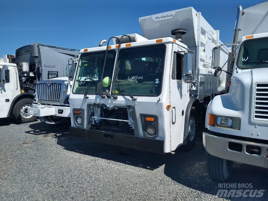 Mack LEU613 Waste trucks