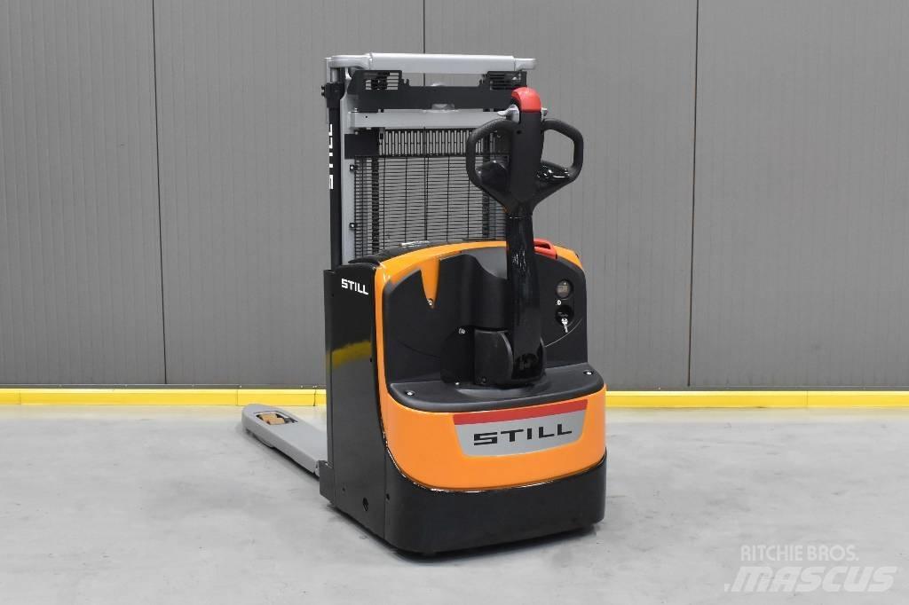 Still EXD 18 L Pedestrian stacker